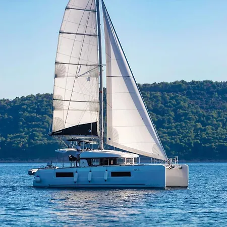 Botel Lagoon 40- Zagvozd Split
